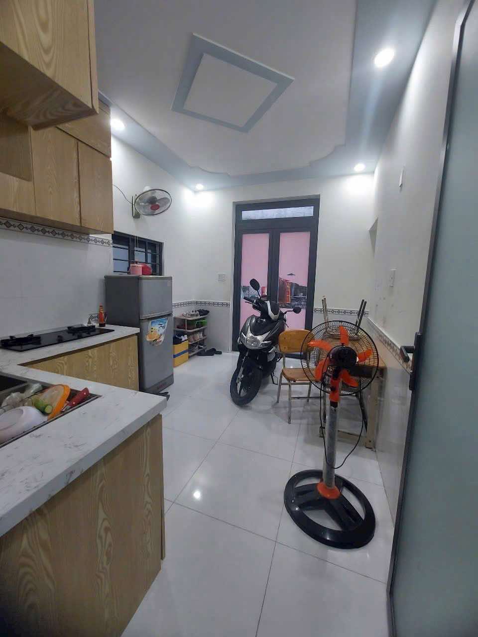 Bán nhà 1t1L Hẻm 110 Nguyễn An ninh dt 42m hẻm ô tô giá 3.45ty - Ảnh chính